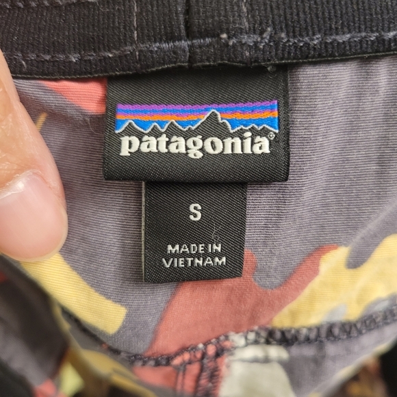 Patagonia floral swim bermuda outdoors hiking travel shorts drawstring small - Picture 6 of 8